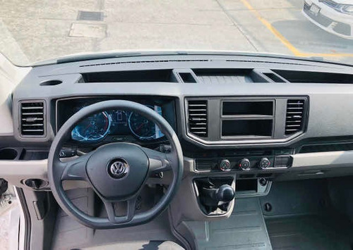 Imagen 14 de 15 de Volkswagen Crafter 2020 2.0 Chasis Cabina 3.88 Ton Mwb Mt