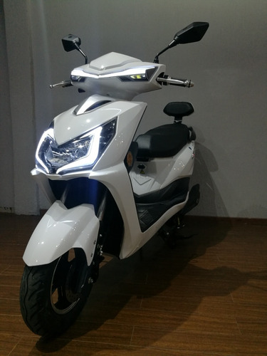 Imagen 2 de 21 de Scooter Sunra Moto Electrica En Cuotas Mas Anticipo