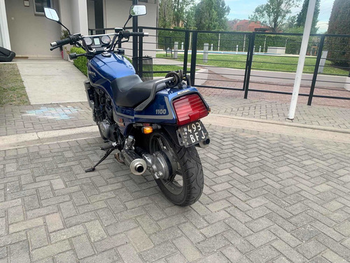 Imagen 6 de 9 de Honda Sabre V65