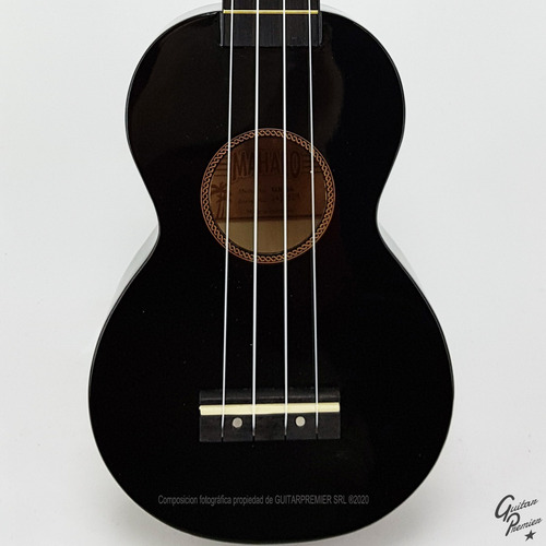 Imagen 3 de 8 de Ukelele Electroacustico Soprano Superior Negro + Funda Pua