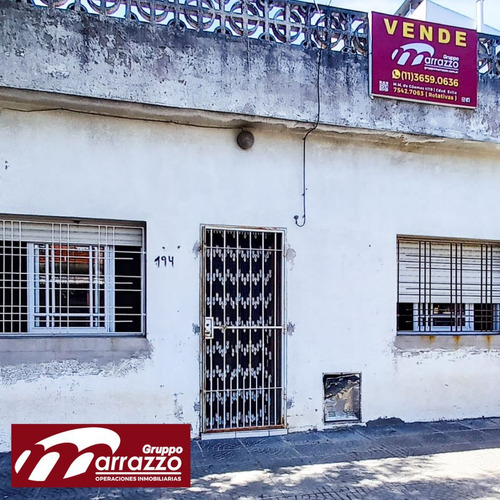 Departamento En Venta En Isidro Casanova