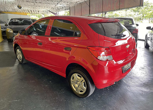 Imagem 6 de 13 de Chevrolet Onix 1.0 Ls Spe/4 Flex Manual