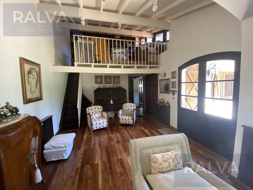 Imagen 18 de 30 de Casa Con Gran Jardin Y Piscina - Las Lomas - Frente Al Golf