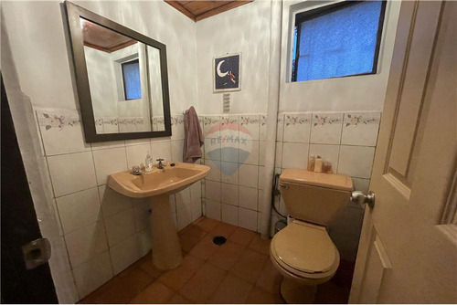 Casa En Pasaje Tanqui, Comuna De San Joaquín