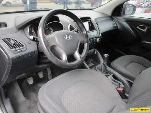 Hyundai Tucson Ix35 Gl 4x2 2000cc Mt Aa