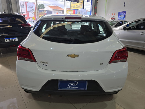 Chevrolet Onix 1.0 MPFI LT 8V FLEX 4P MANUAL