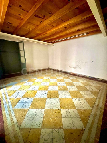 Renta Casona Centro Histórico Av. Hidalgo, Queretaro