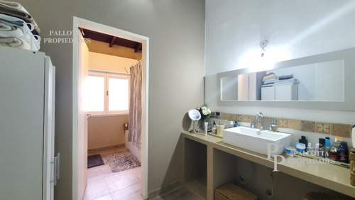 Chalet En Maschwitz Centro Con Excelente Lote