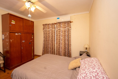 Se Vende Casa Interna Muy Grande En Barrio Roma