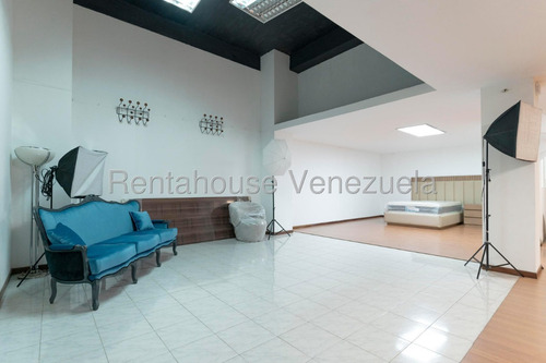 Atención Inversionistas, En La Yaguara Se Vende Excelente Edificio Tipo Galpón Industrial -af