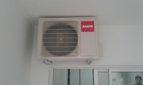Imagen 5 de 9 de Instalacion Split Aire Acondicionado Matriculado.factura A