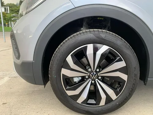 Volkswagen T-Cross TRENDLINE ST AUT