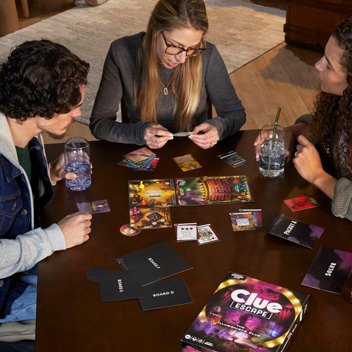 Juego De Mesa: Escape Y Misterio En Club Ilusionista
