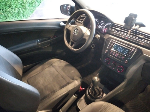 Imagen 13 de 25 de Volkswagen Gol Trend 2017 1.6 Trend 3p No Polo C3 Highline A