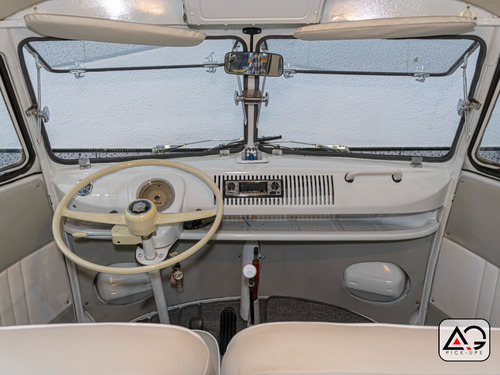 Volkswagen Kombi Corujinha Restaurada 1974