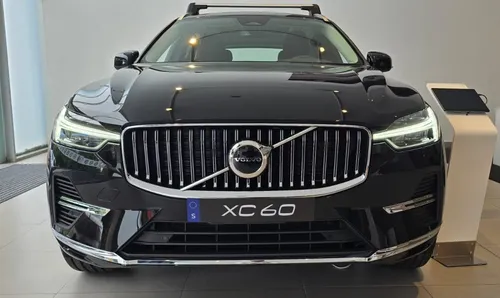 Volvo XC60 Recharge Plus T8