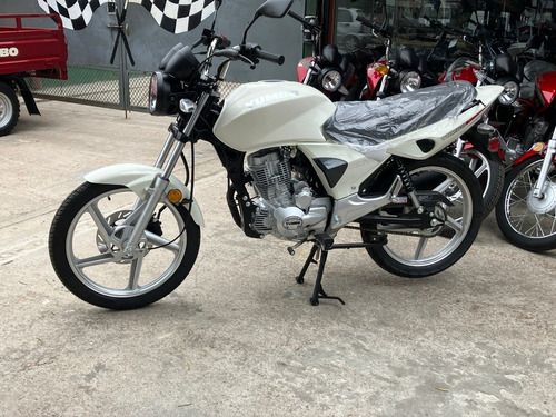 Imagen 22 de 25 de Yumbo Top 125cc City,px,p110 C/casco Y Empa De Regalo