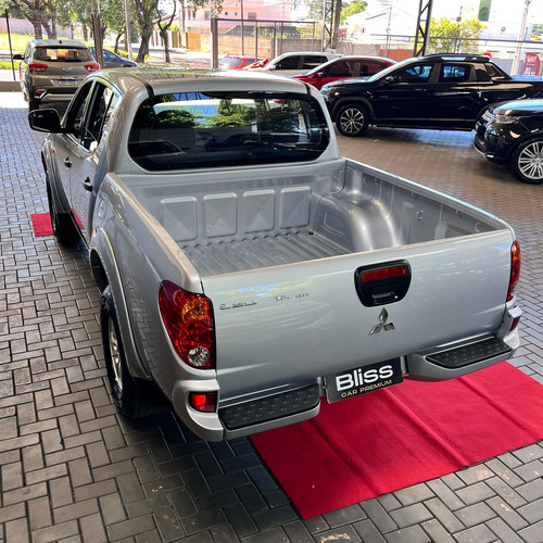 Mitsubishi L200 2.4 Triton Hls Cab. Dupla Flex 4p