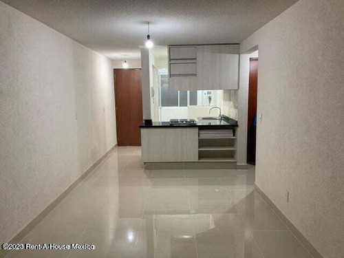 Departamento En Venta En Alvaro Obregón, Carola  Aa 23-5272