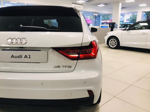 Audi A1 Sportback 35 Tfsi Stronic 150cv Usado 2020 *