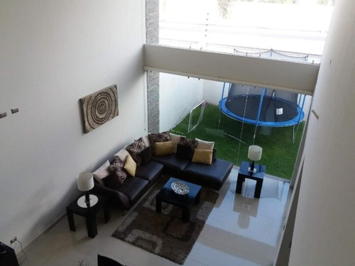 Imagen 4 de 6 de Casa Sola En Venta Real De Privanzas