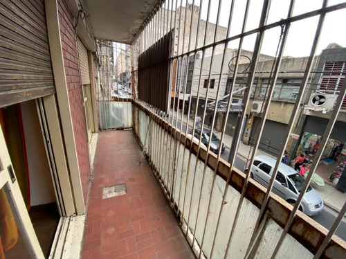 Imagen 3 de 21 de Departamento En Venta En Once