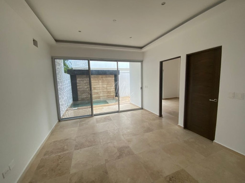Imagen 4 de 21 de Casa En Venta En Cancun En Rio Residencial