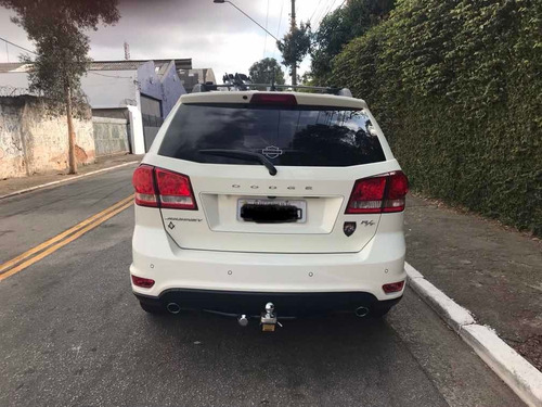 Dodge Journey 2015 3.6 Sxt 5p