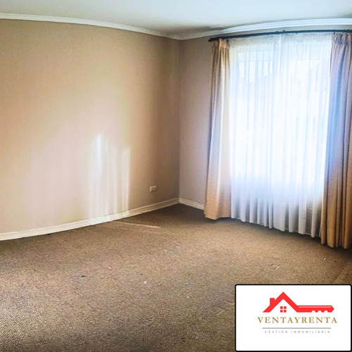 Amplia Casa En Arriendo (105898)