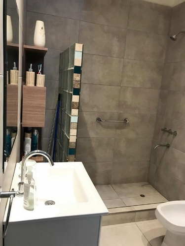 Imagen 9 de 14 de Departamento Tipo Casa En Venta En Lanus Oeste