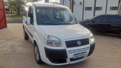 Fiat Doblo 1.8 16v Essence 5l Flex 5p