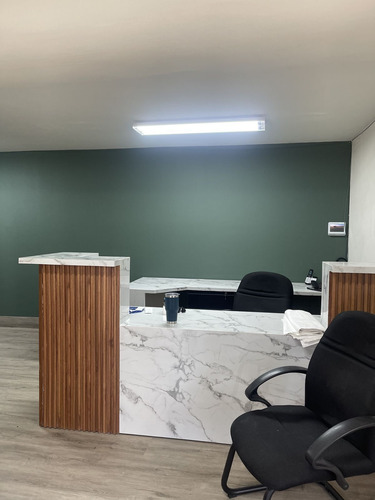 Consultorio U Oficina En Renta Obispado