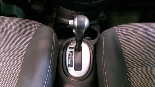Nissan Versa 1.6 ADVANCE AUTO