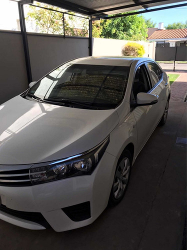Toyota Corolla 2015 1.8 Xli Cvt 140cv