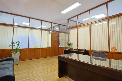 Venta Edificio Ciudad Vieja Con Gran Potencial