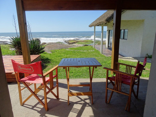 Mares En Punta Del Diablo