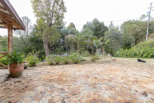 Lote En Venta En Vía Las Palmas. Cod V9098