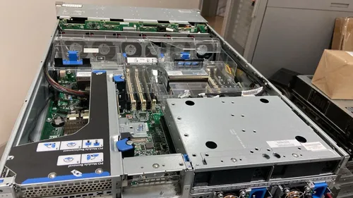 Servidor Hp Proliant Dl380e G8 2x Xeon Octacore Servidor Hp Proliant Dl380e G8 2x Xeon Octacore