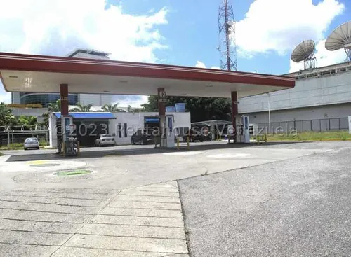 Estación De Servicios En Venta El Marques