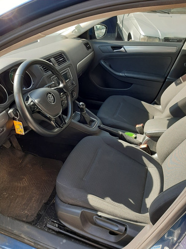 Volkswagen Vento Advanced 2.0 2015
