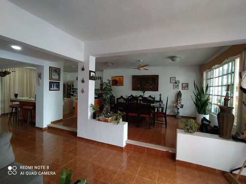 Casa En Venta En Merida F-21186, 3 Rec. Col. Aemán $3,500,000 Mn