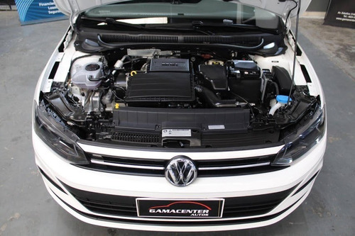 Volkswagen Polo 1.6 Confort Plus At2020 3.000km 5 Puertas