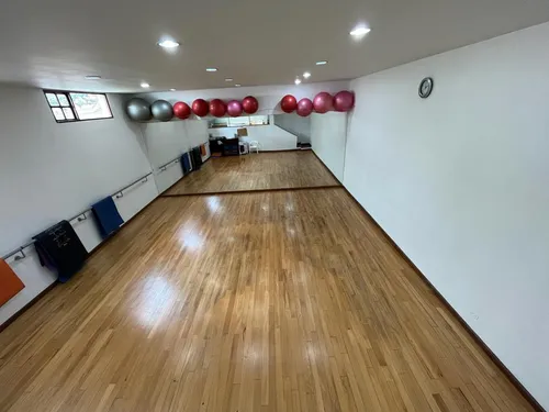 Casa Condominio En Venta En Calatrava. Cod V301