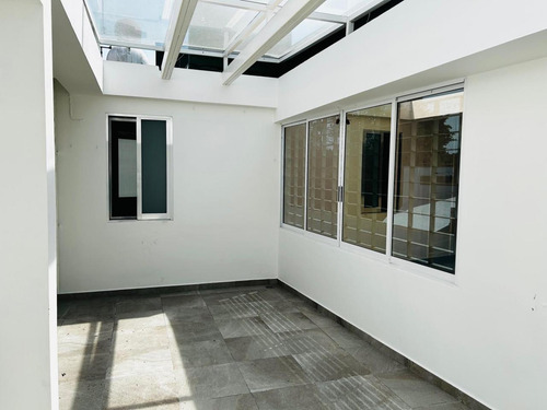 Increíble Oportunidad De Inversión En Una Residencia Transformada Para Tu Negocio En Coapexpan,xal