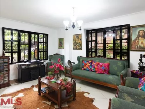 Casa Tranquila En Excelente Sector.(mls#235167)