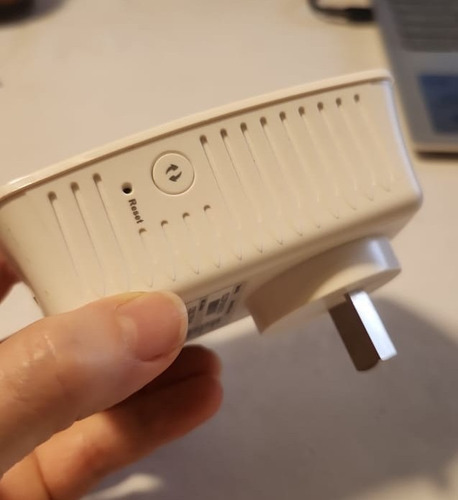 Repetidor Extensor Linksys Re3000w (Usado)