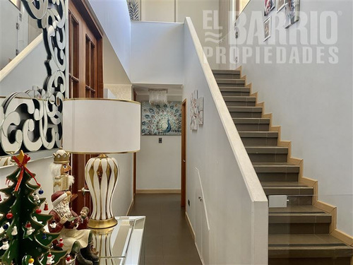 Imagen 3 de 27 de Casa En Venta De 4 Dorm. En Colina