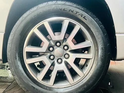 GMC Acadia DENALI