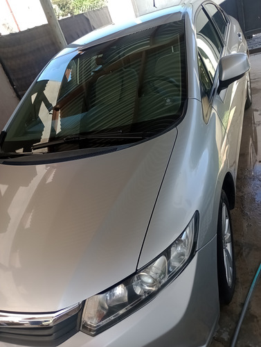 Honda Civic 1.8 Lxs At 140cv