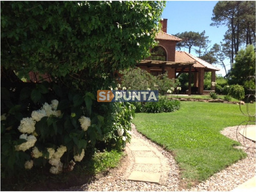 Imagen 3 de 30 de Exclusiva Casa En Laguna De Diario, Primera Calidad!! Pinares, Punta Del Este